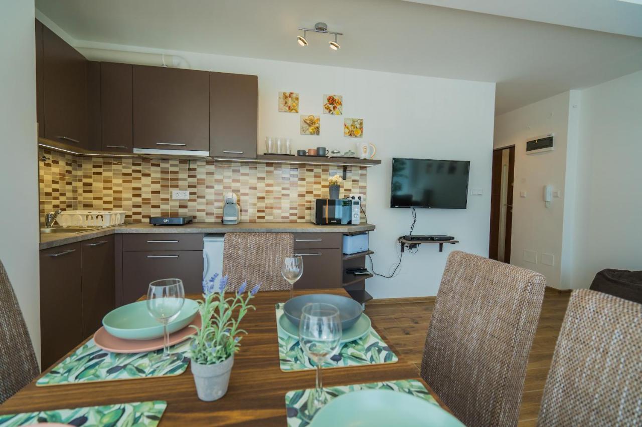 Gemini Apartments Siofok I., Iii. Экстерьер фото