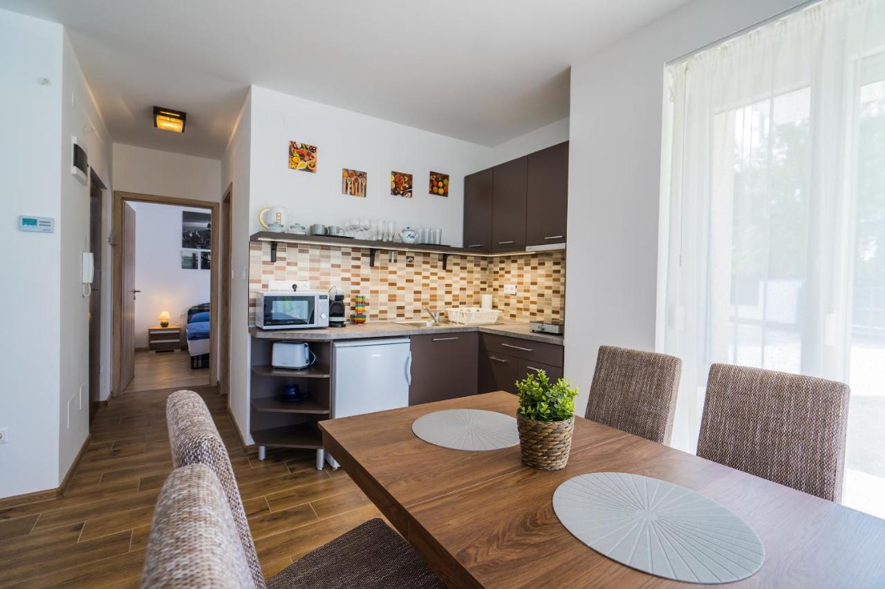 Gemini Apartments Siofok I., Iii. Экстерьер фото