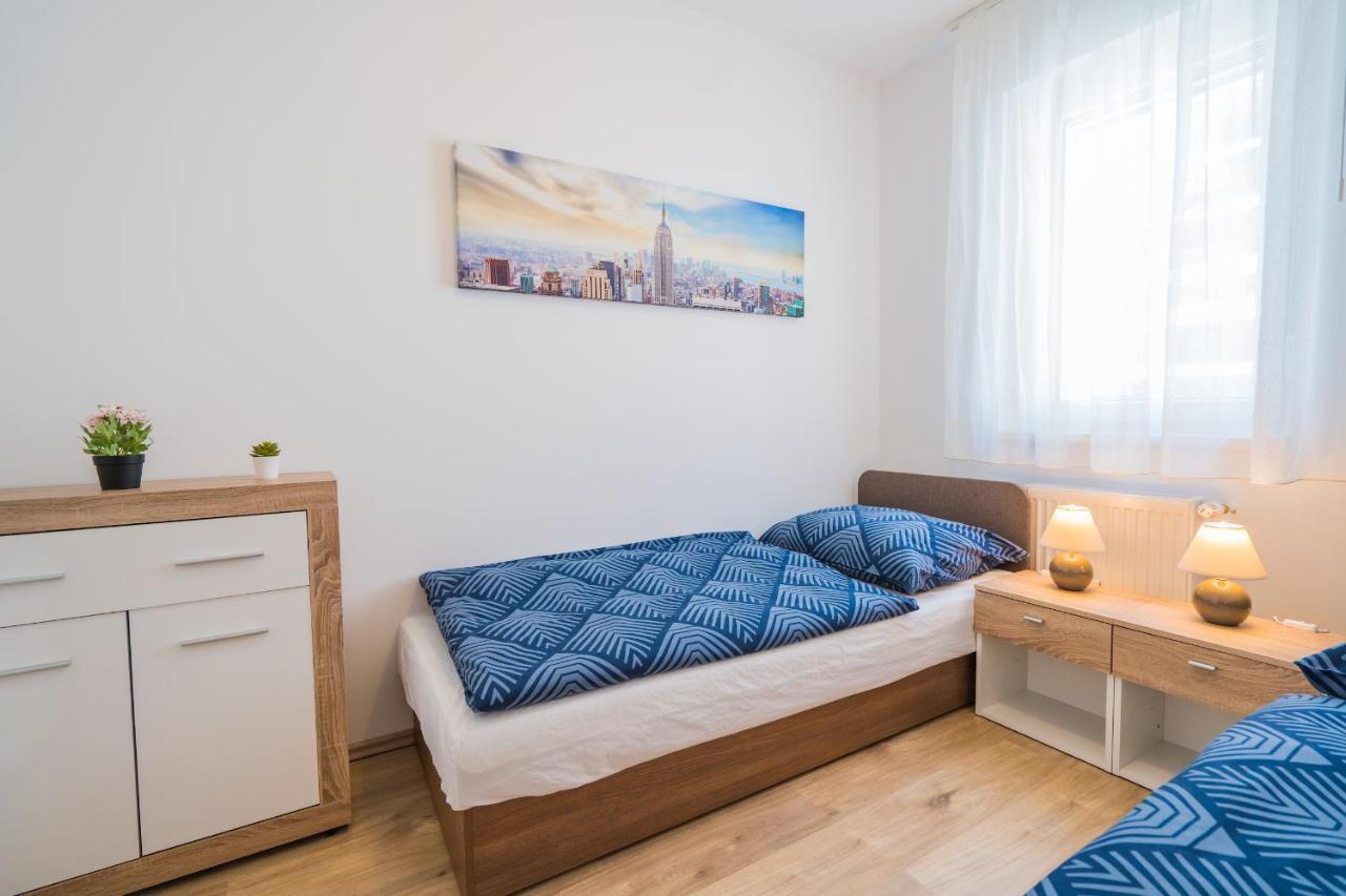 Gemini Apartments Siofok I., Iii. Экстерьер фото