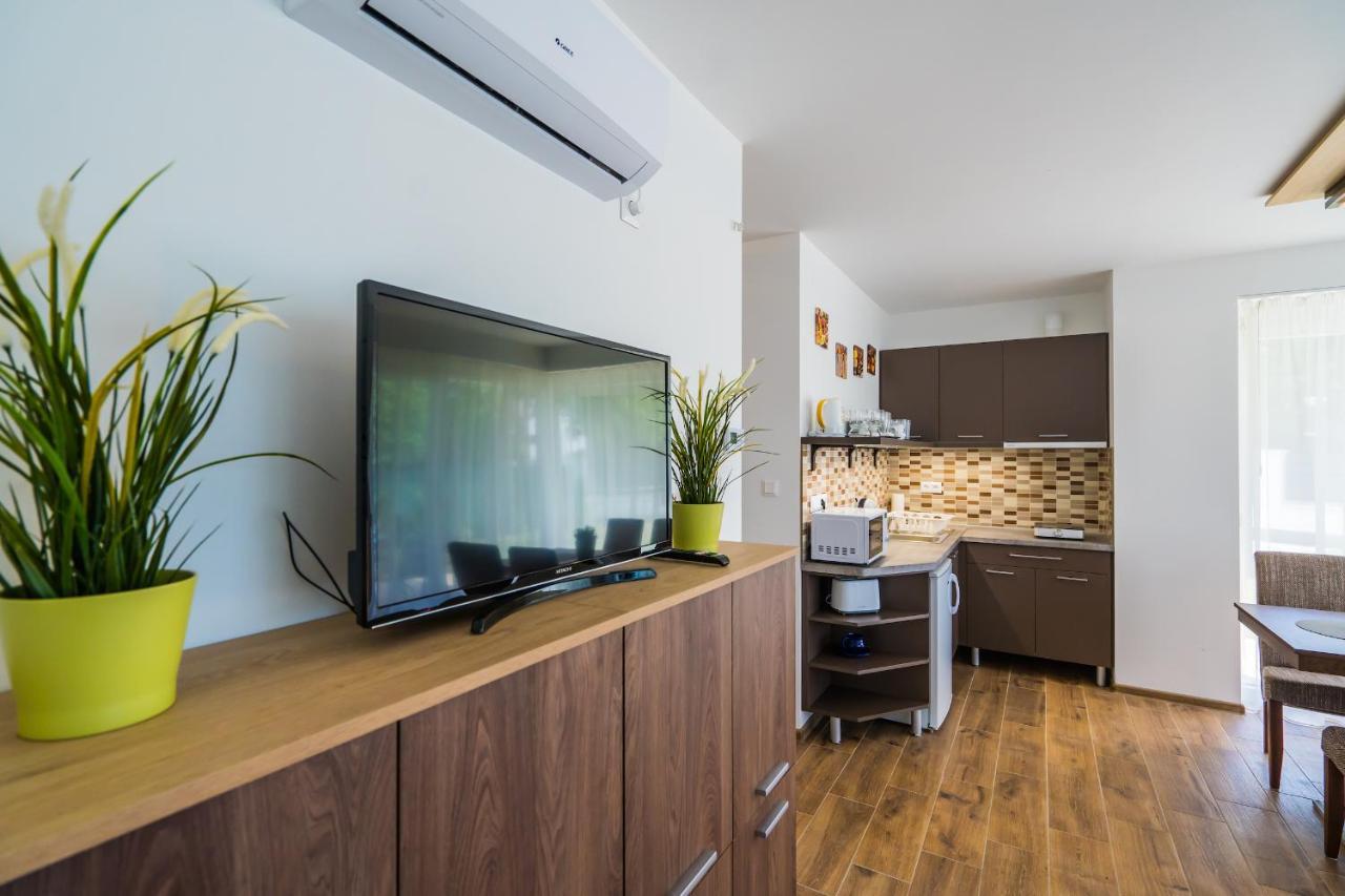 Gemini Apartments Siofok I., Iii. Экстерьер фото