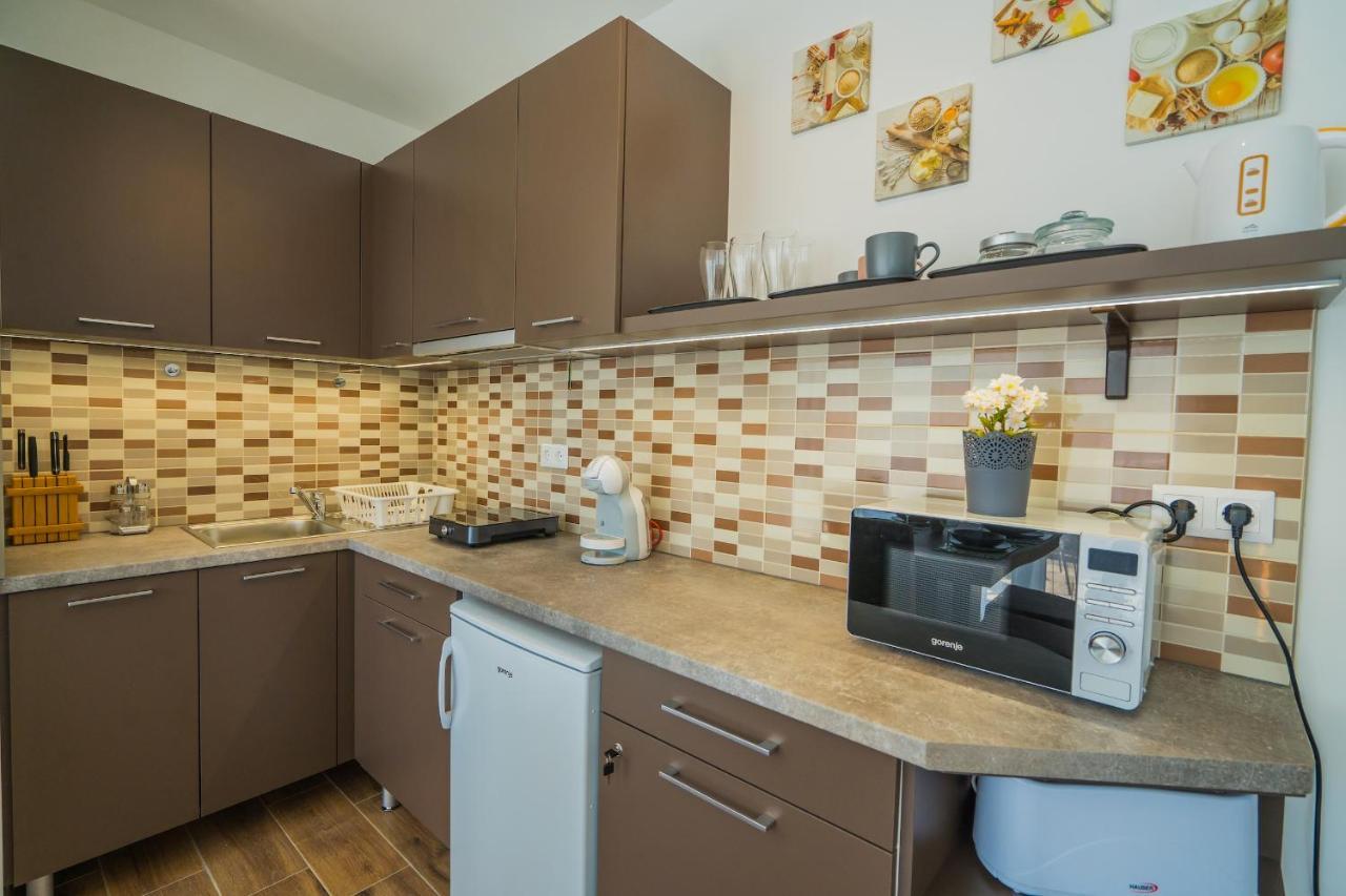 Gemini Apartments Siofok I., Iii. Экстерьер фото